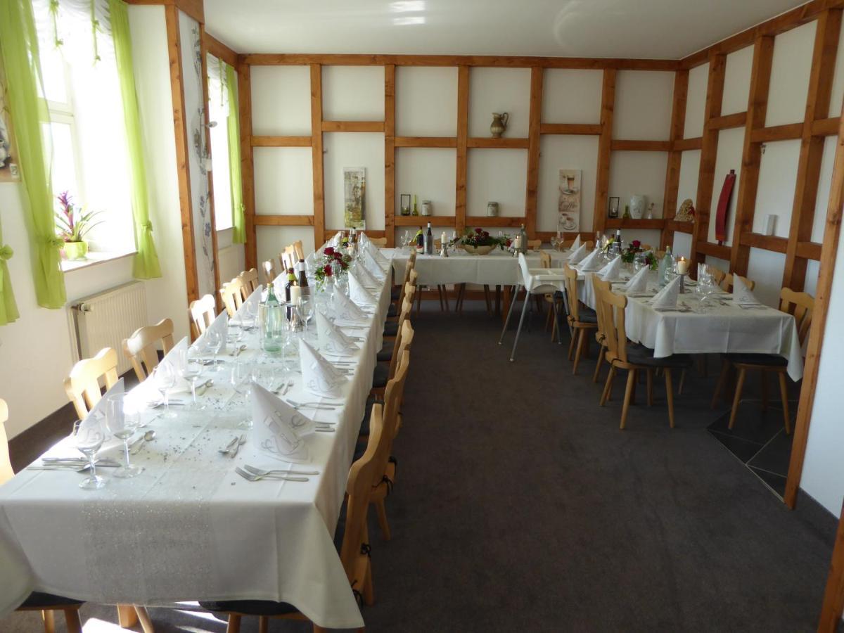 Landgasthaus Zur Mühlenwirtin Petershagen Exterior foto